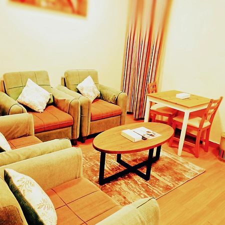 Aparthotel Taraf Yanbu 2 Exterior foto